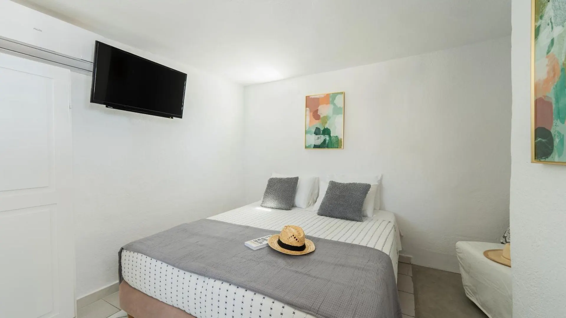 Seaview Central Suites Mykonos Town Greece