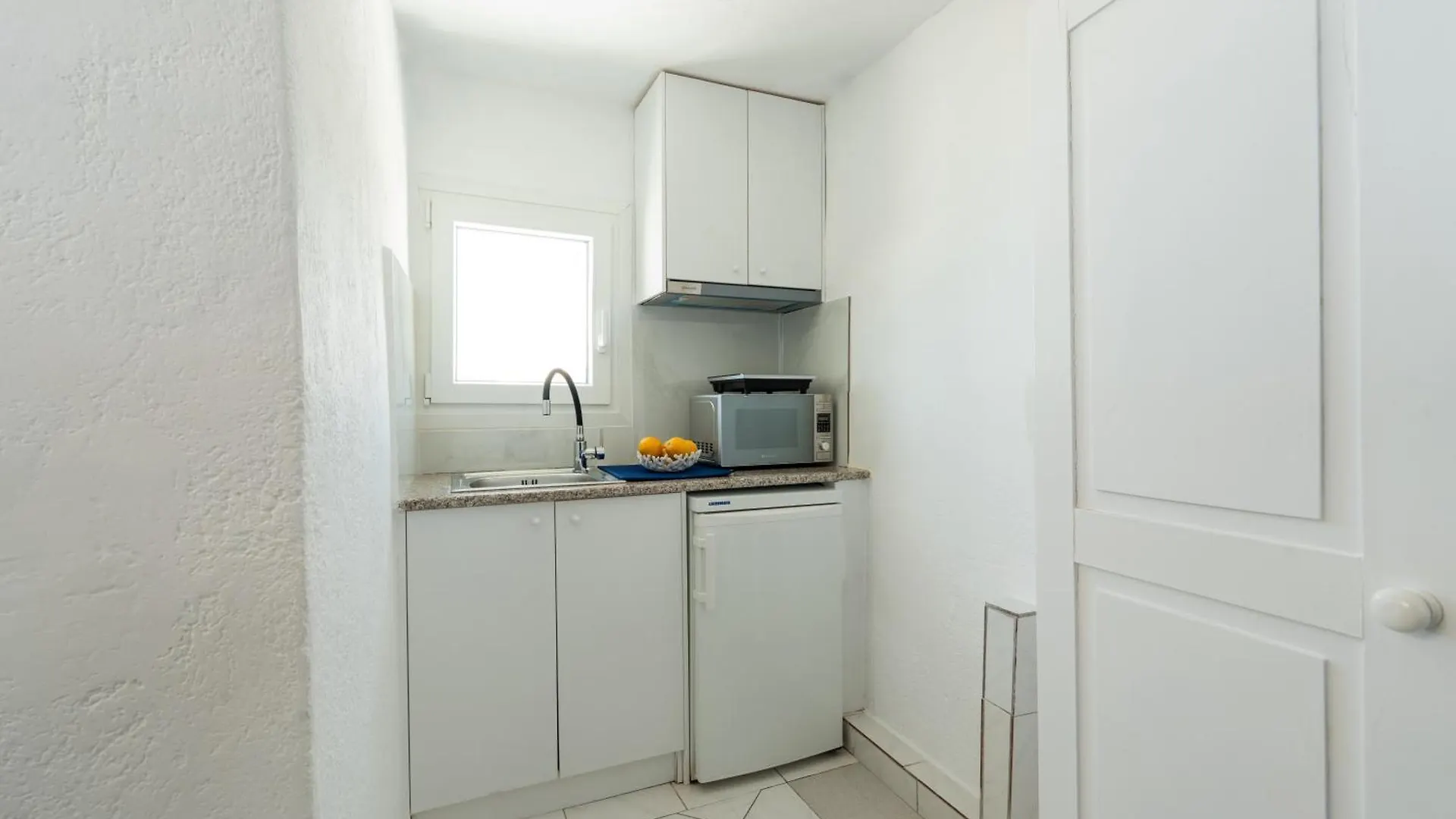 Seaview Central Suites Mykonos Town Apartment