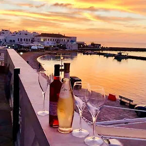 Mykonos Old Harbor Front With Balcony Holiday home