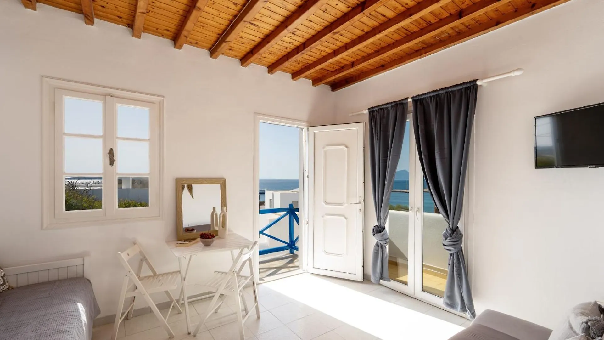 Seaview Central Suites Mykonos Town Апартаменты