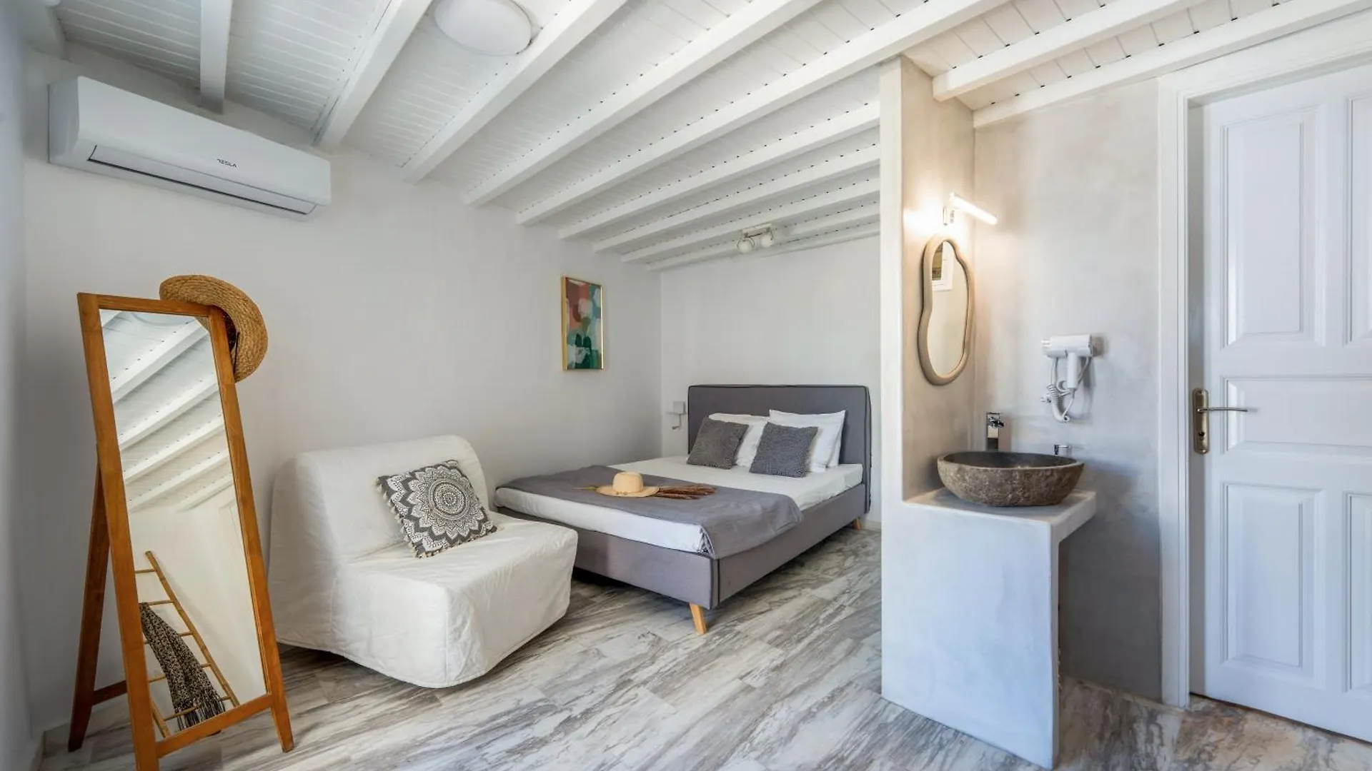 Seaview Central Suites Mykonos Town Grecja